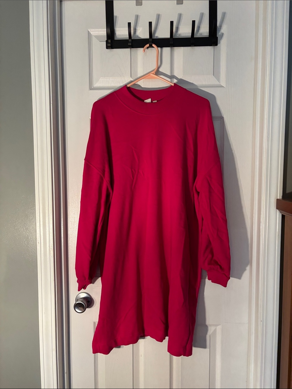 GAP Women's Long Sleeve Crewneck Tunic in Bright Fuchsia